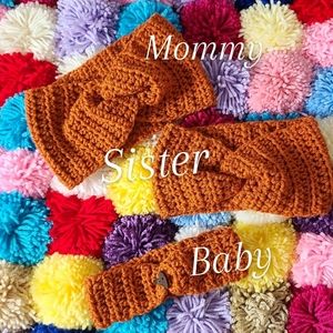 Mommy & sister & baby